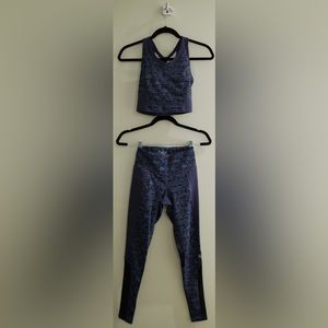 Mountain Hardware sports bra leggings set, size xs